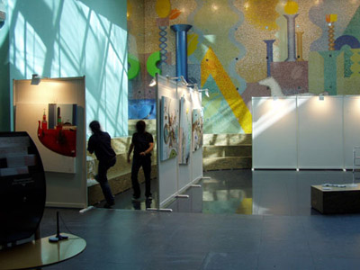 Systemstellwand R8 mit Auslegefu